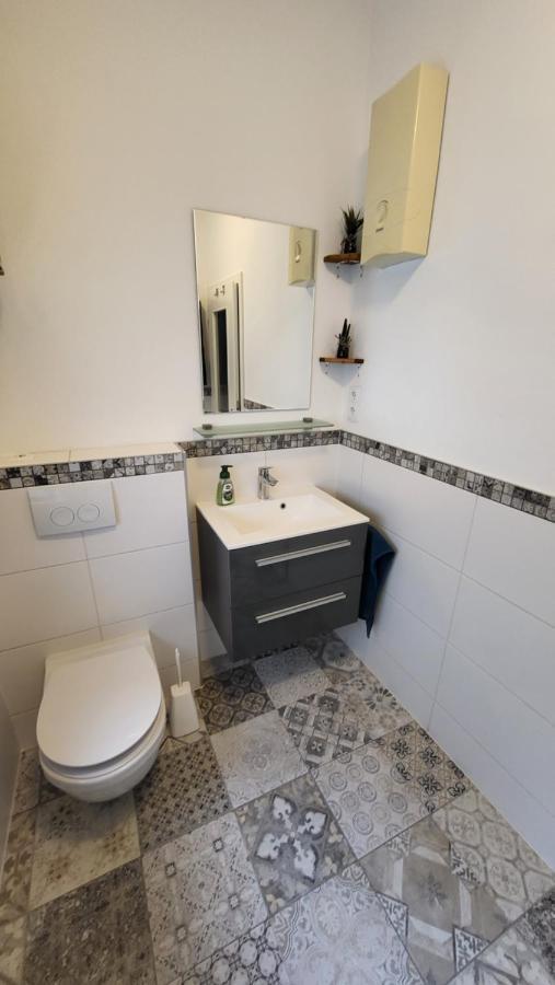 Ferienwohnung An Der Mosel Konz Buitenkant foto